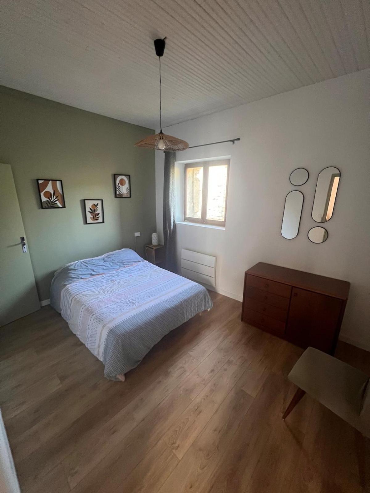 Studio With Mezzanine Prades  Εξωτερικό φωτογραφία